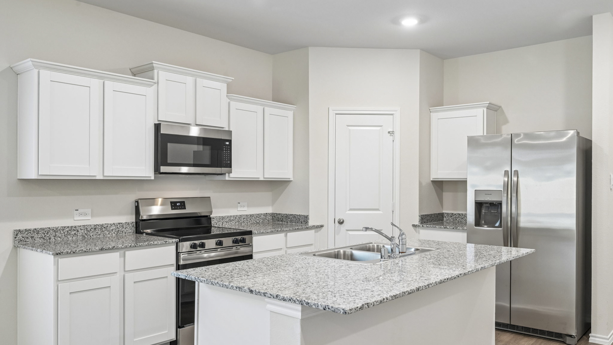 Kirby Floorplan Kitchen Gallery Image-Three Oaks in Sherman Tx