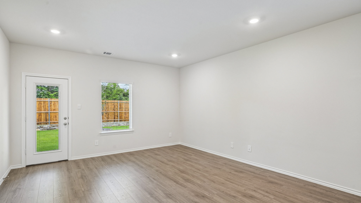 Kirby Floorplan Living Gallery Image-Three Oaks in Sherman Tx