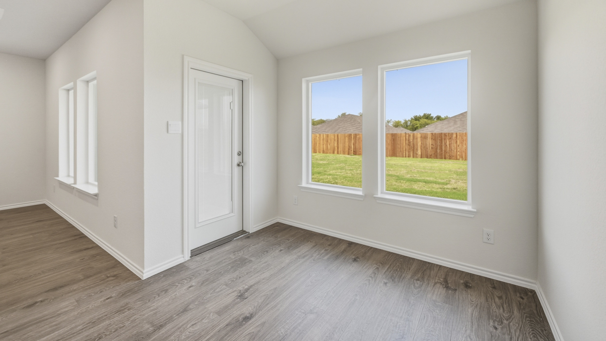 X40B Bellvue Floorplan Living Gallery Image-Three Oaks in Sherman TX