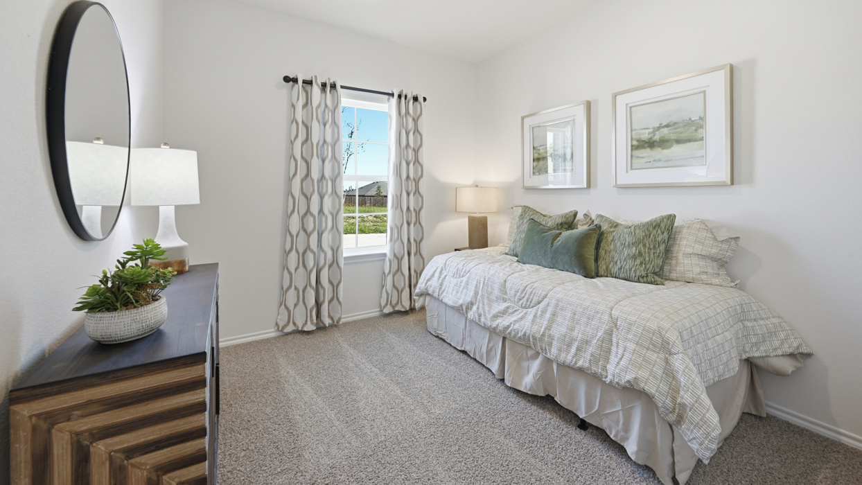 Murray Bedroom Gallery Image-Sweetwater Springs in Sherman, TX