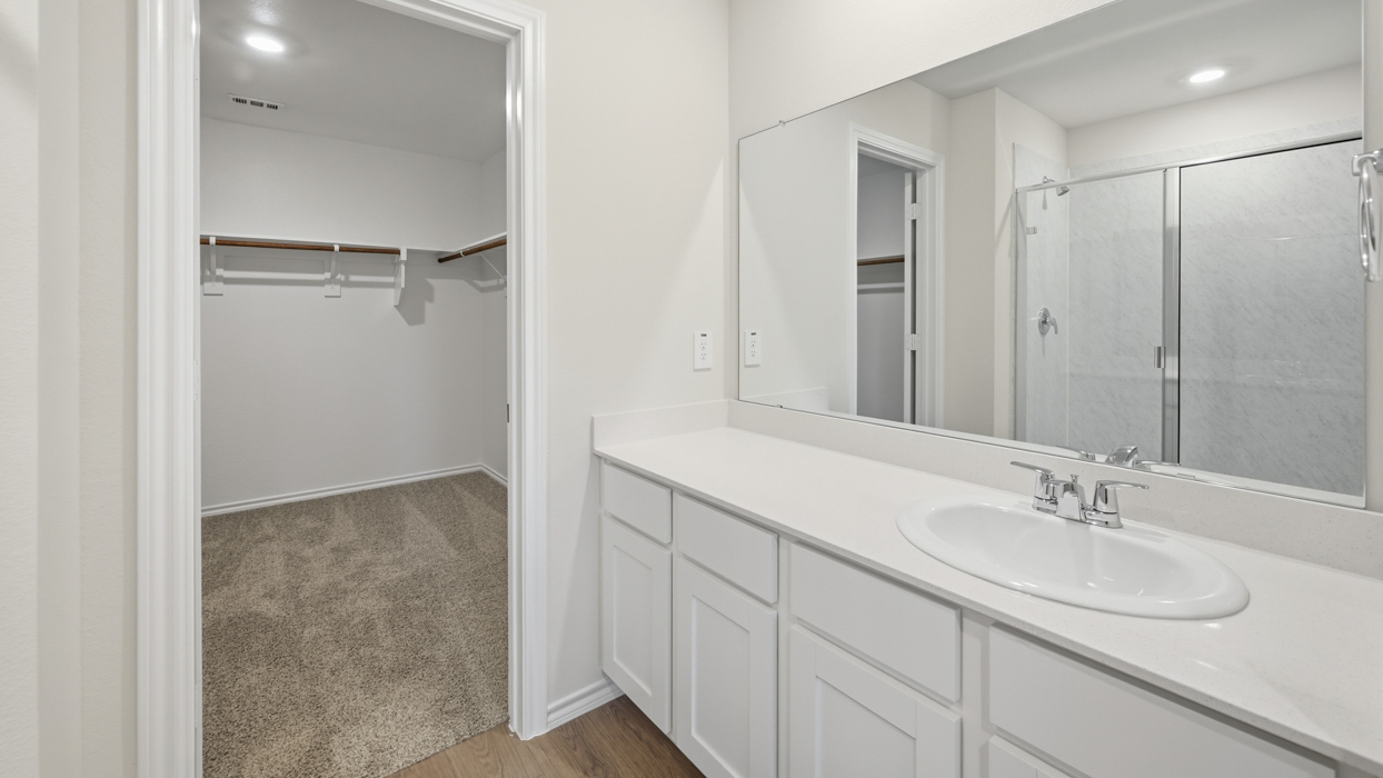 Clarke Floorplan Bathroom Gallery Image - Sweetwater Springs in Sherman, TX