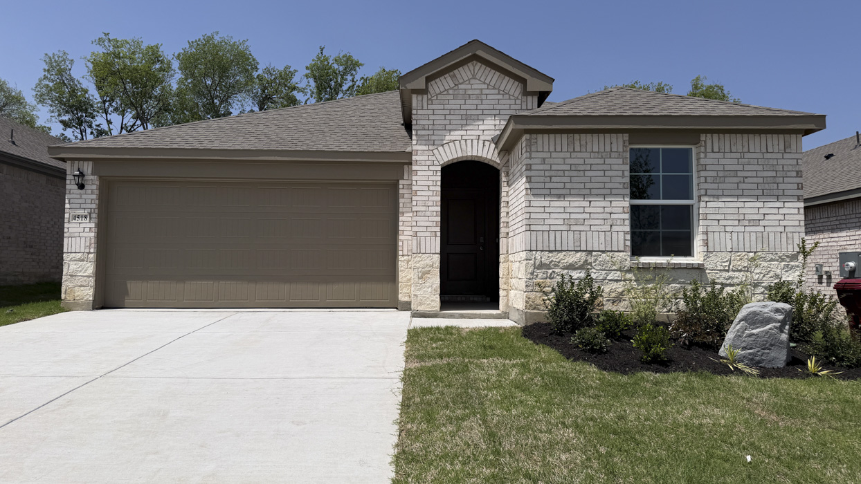 Clarke Floorplan Elevation B Exterior Gallery Image - Sweetwater Springs in Sherman, TX