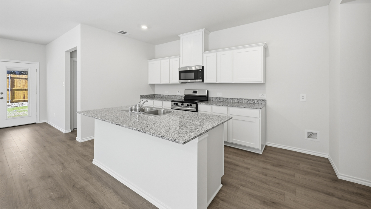 Clarke Floorplan Elevation A Kitchen Gallery Image - Sweetwater Springs in Sherman, TX