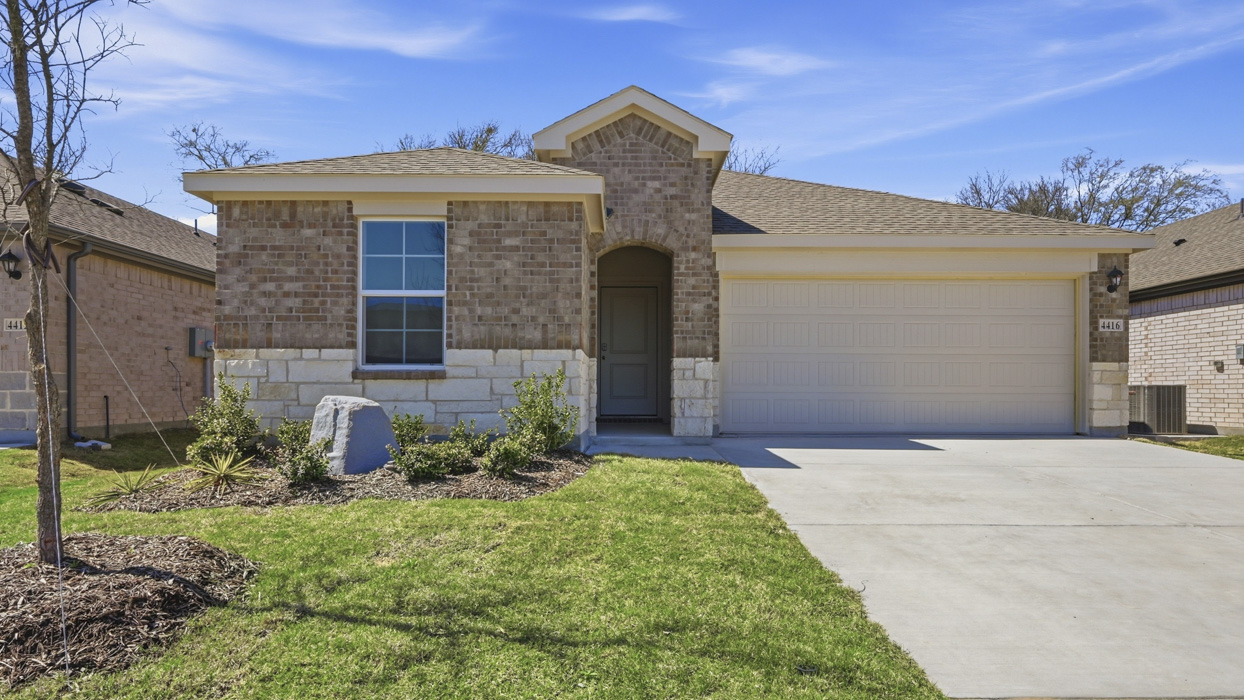Clarke Floorplan Elevation B Exterior Gallery Image - Sweetwater Springs in Sherman, TX