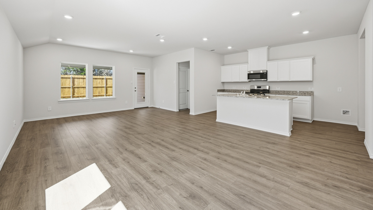 Clarke Floorplan Kitchen Gallery Image-Sweetwater Springs in Sherman, Tx