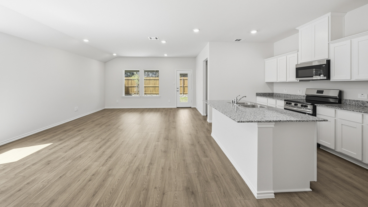 Clarke Floorplan Living Gallery Image-Sweetwater Springs in Sherman, Tx