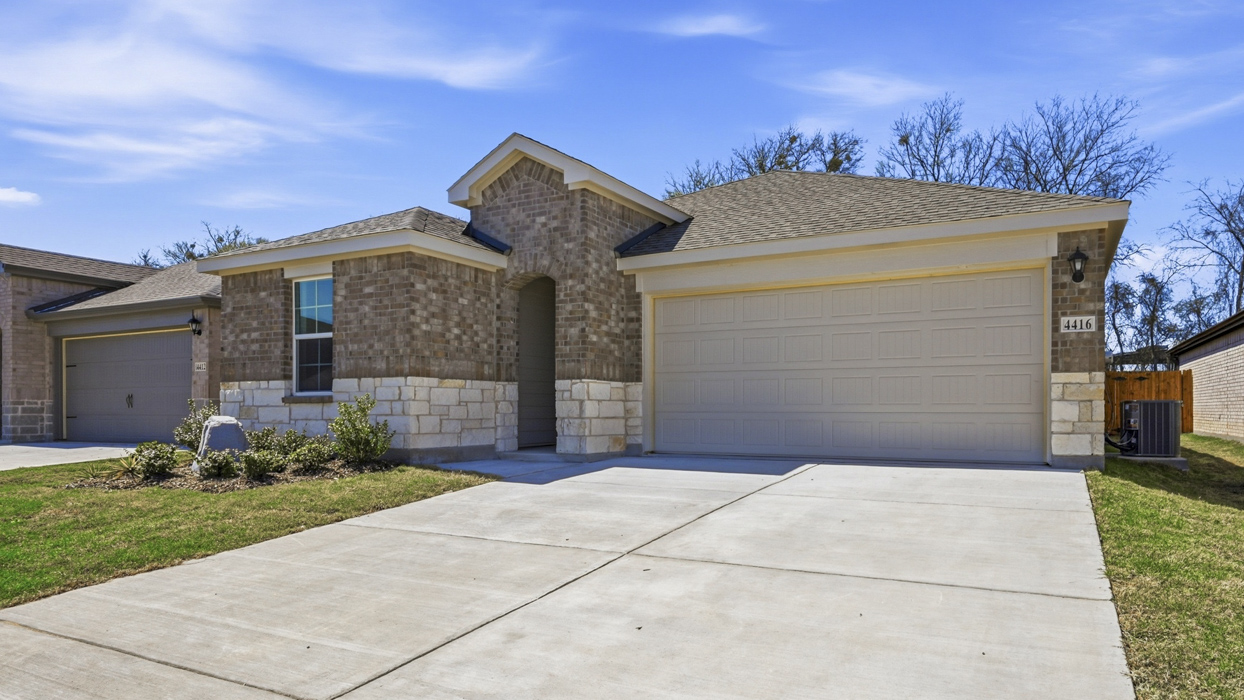 X35C Clarke Floorplan V20 elevation B Exterior - Sweetwater Springs in Sherman TX
