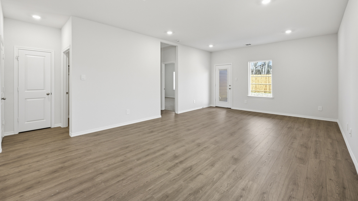 X35K Kirby Floorplan Living Gallery Image - Sweetwater Springs in Sherman TX