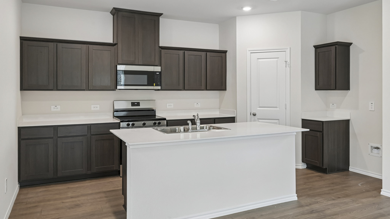 Peterson Floorplan Elevation A Kitchen Gallery Image - Sweetwater Springs in Sherman, TX