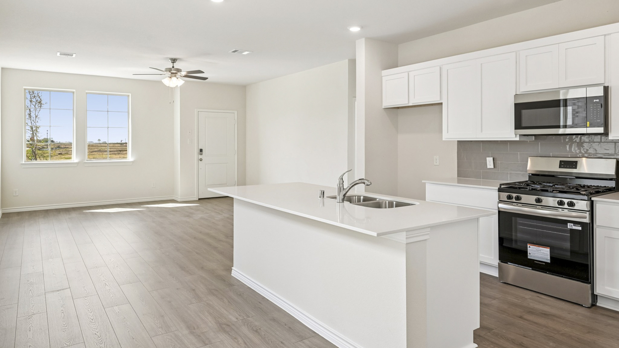 Draven at 2601 Fairweather Dr, Celina, Texas: photo 3