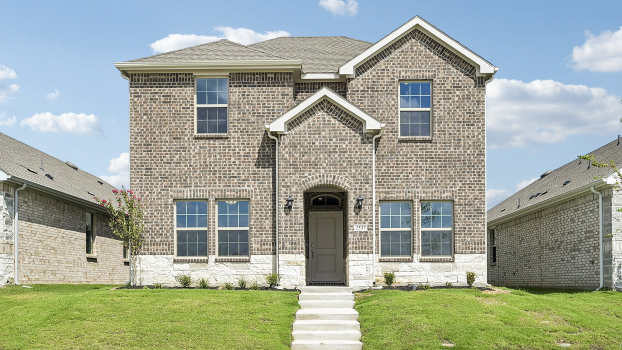 2513 Pikes Peak Way exterior