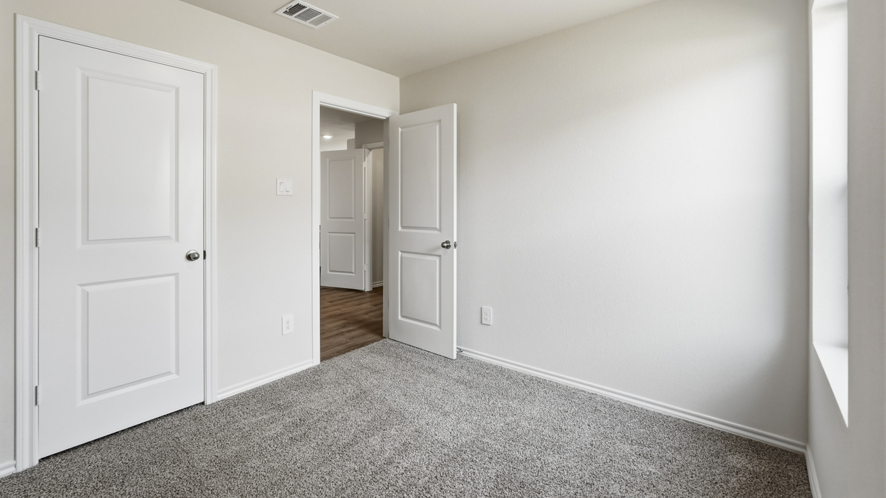 Atlanta Floorplan Bedroom Galllery Image - Leonard Crossing in Leonard, TX