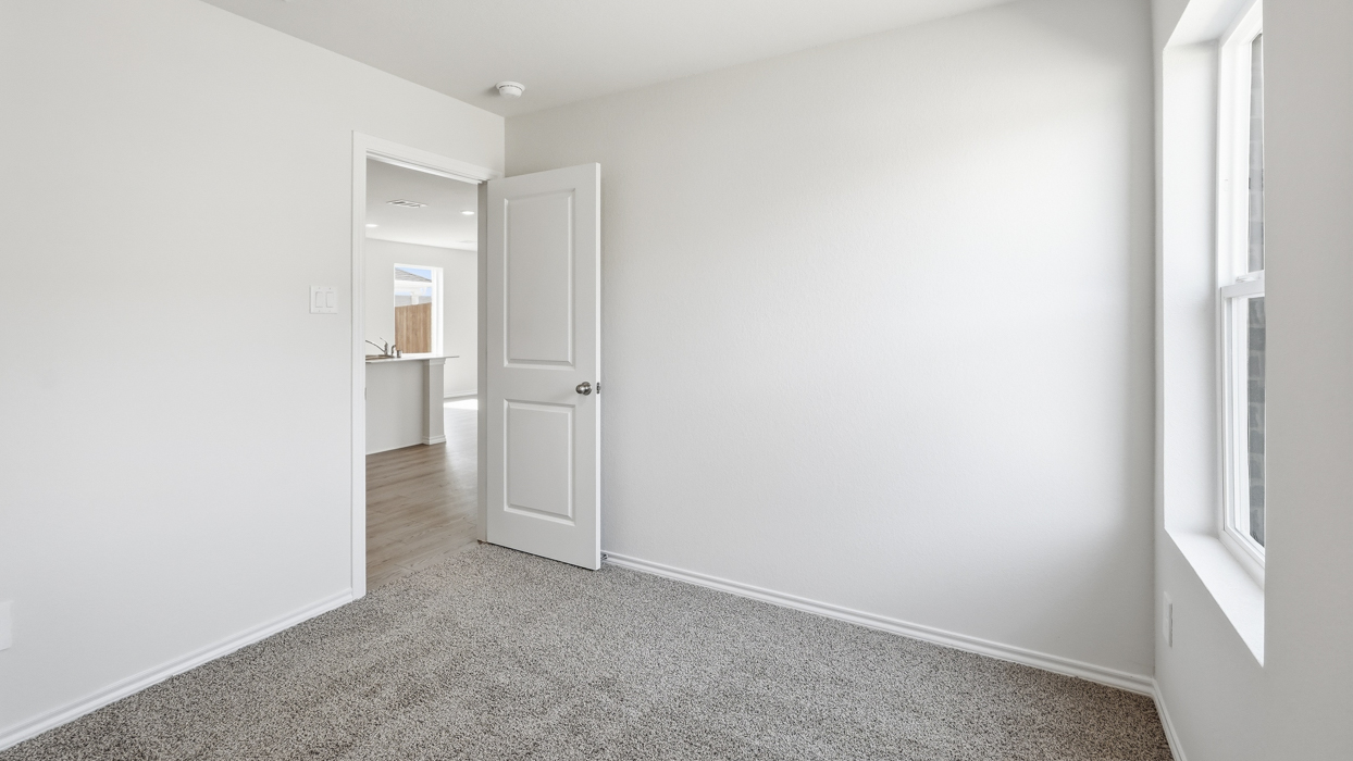 Barton Floorplan bedroom Gallery Image - Leonard Crossing in Leonard, TX