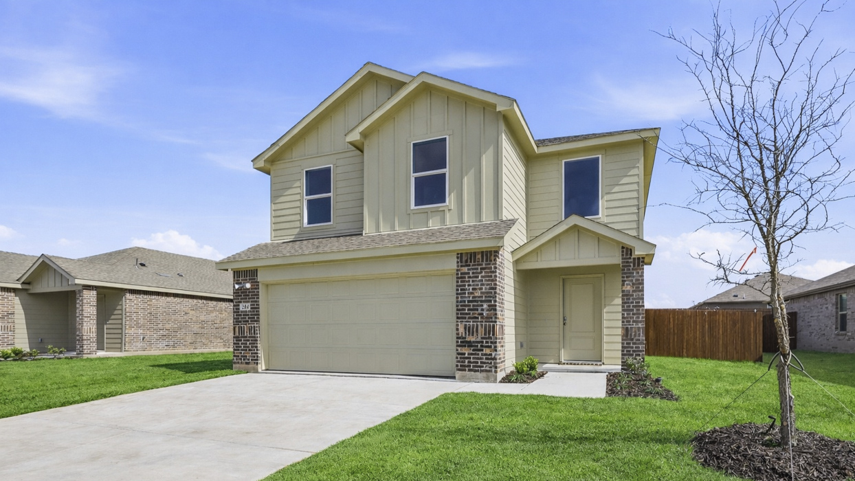 Davis Floorplan Elevation B Exterior Gallery Image - Leonard Crossing in Leonard, TX