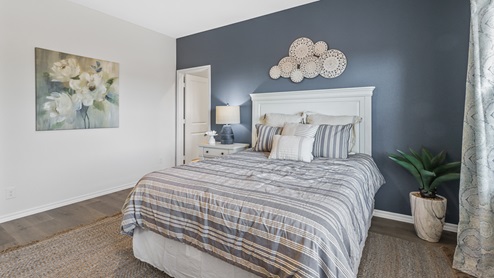 X40E Elgin floorplan bedroom 1 gallery image-Leonard Crosing in Leonard, TX