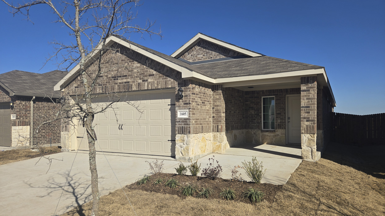 Amber Floorplan Elevation F Exterior Gallery Image - Cottonwood in Dorchester, TX