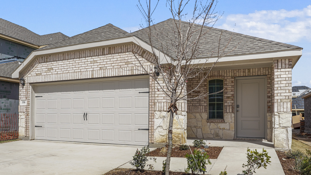 Caroline Floorplan Exterior Gallery Image-Cottonwood in Dorchester, Tx