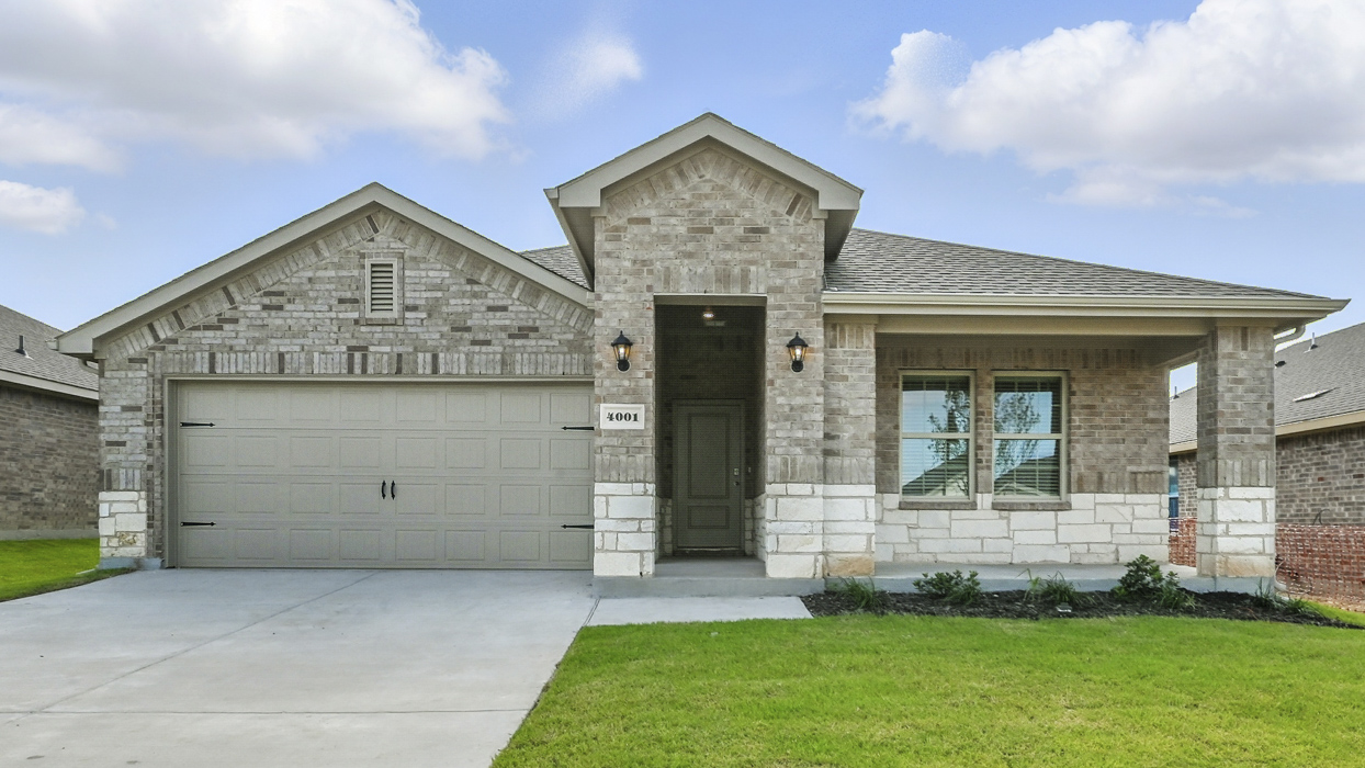 Texas Cali Floorplan Exterior Gallery Image-Cottonwood in Dorchester, Tx