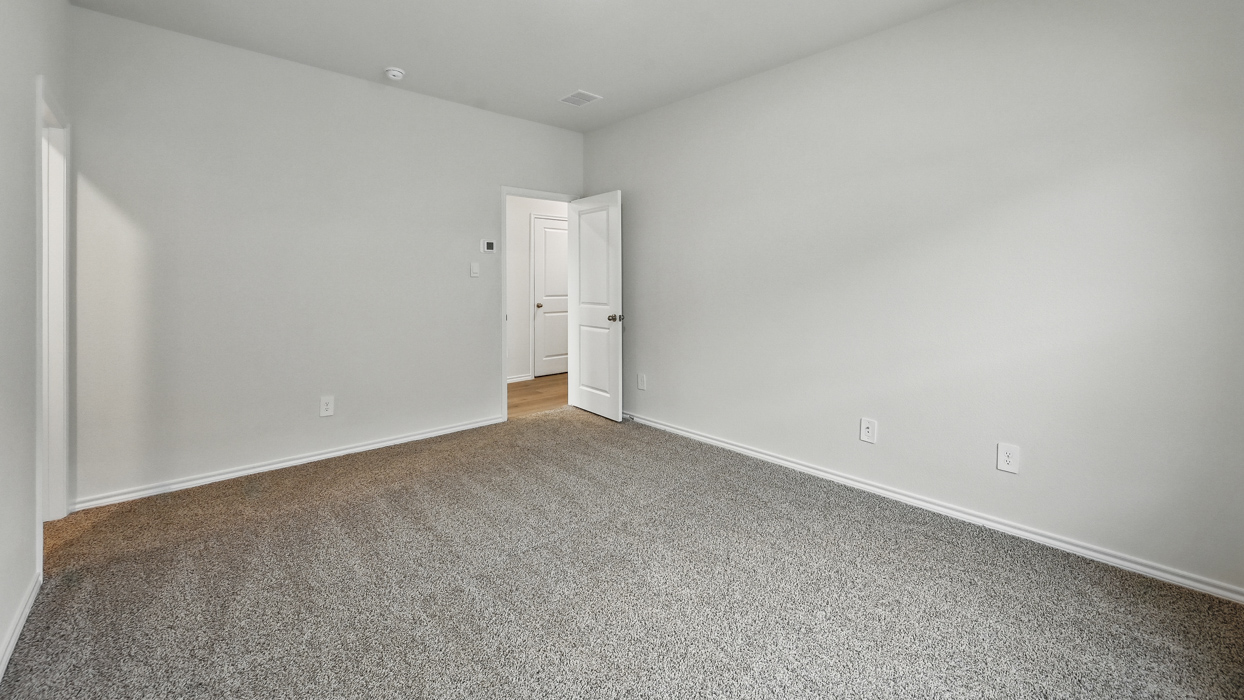 Zavalla Floorplan Bedroom Gallery Image Cottonwood in Dorchester, Tx