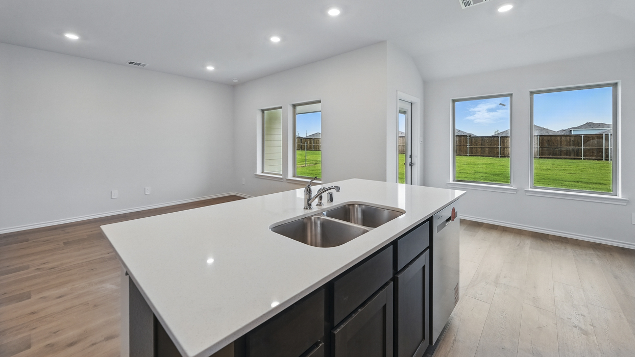 Zavalla Floorplan Kitchen Gallery Image Cottonwood in Dorchester, Tx