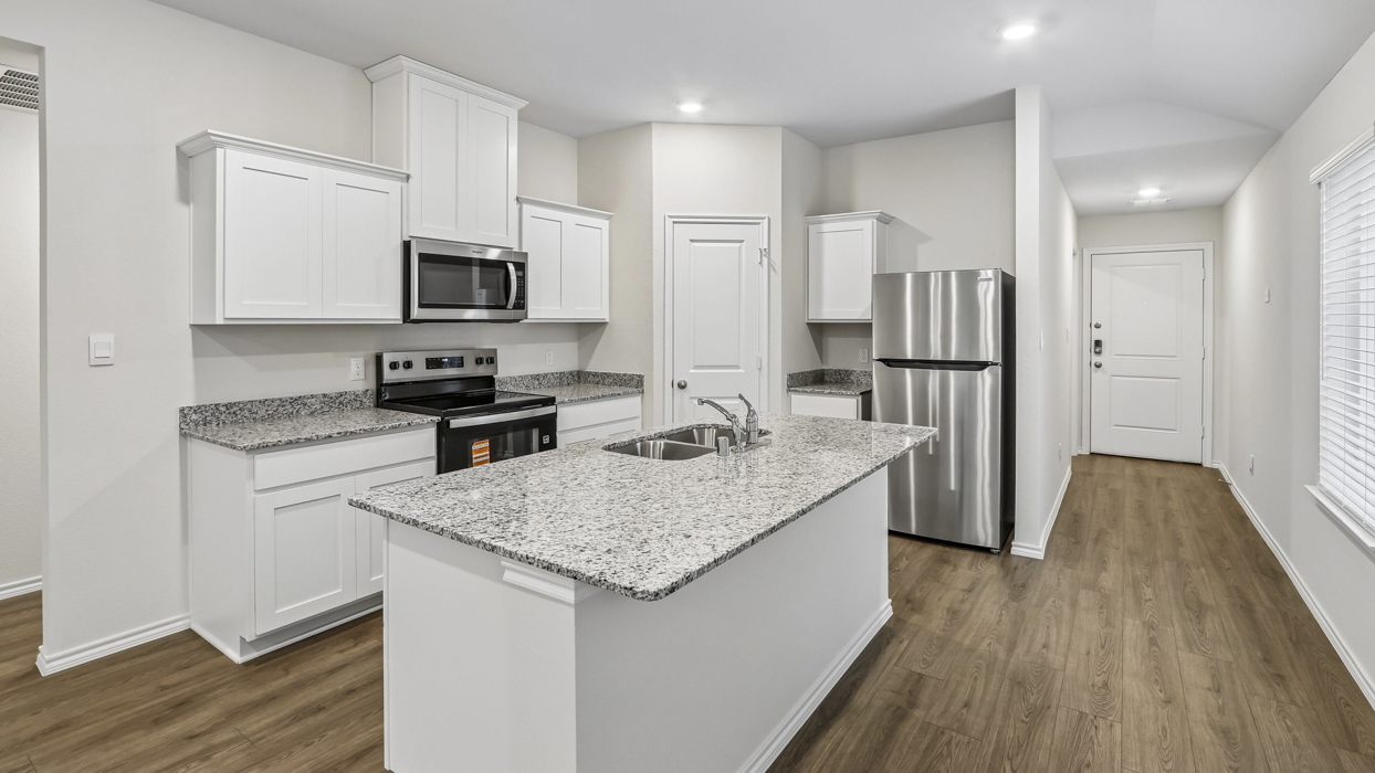 Amber Floorplan Kitchen Gallery Image-Crossmill in Princeton, Tx