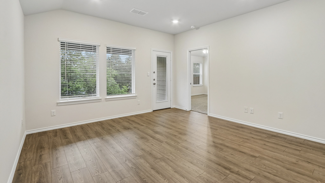 Amber Floorplan Living Gallery Image-Crossmill in Princeton, Tx
