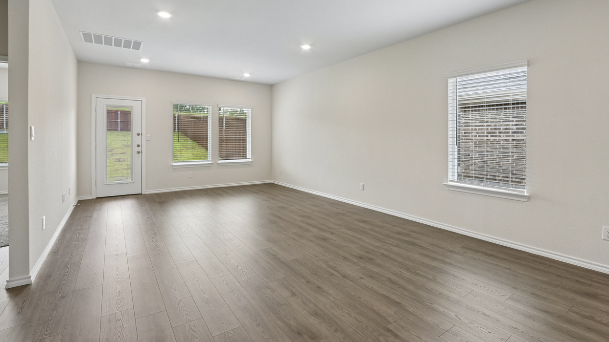 Florence floorplan Living Gallery Image-Crossmill in Princeton, Tx