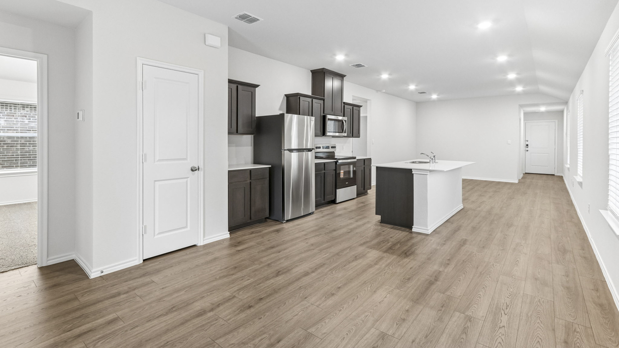 Brooke Floorplan Kitchen Gallery Image-Crossmill in Princeton, Tx