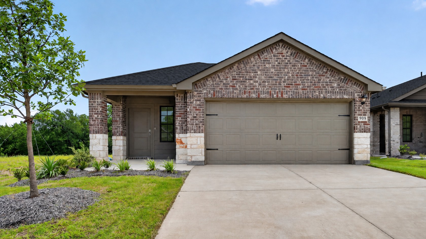 Caroline Floorplan Elevation B Exterior Gallery Image - Crossmill in Princeton, TX