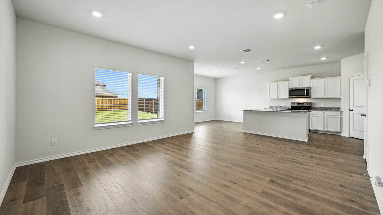 Grace Floorplan Kitchen Gallery Image-Crossmill in Princeton, Tx