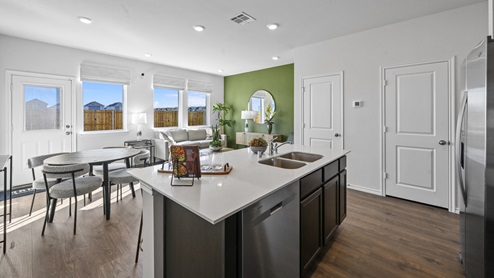 V19A Robin Floorplan Elevation B Kitchen Gallery Image- Arbor Trails