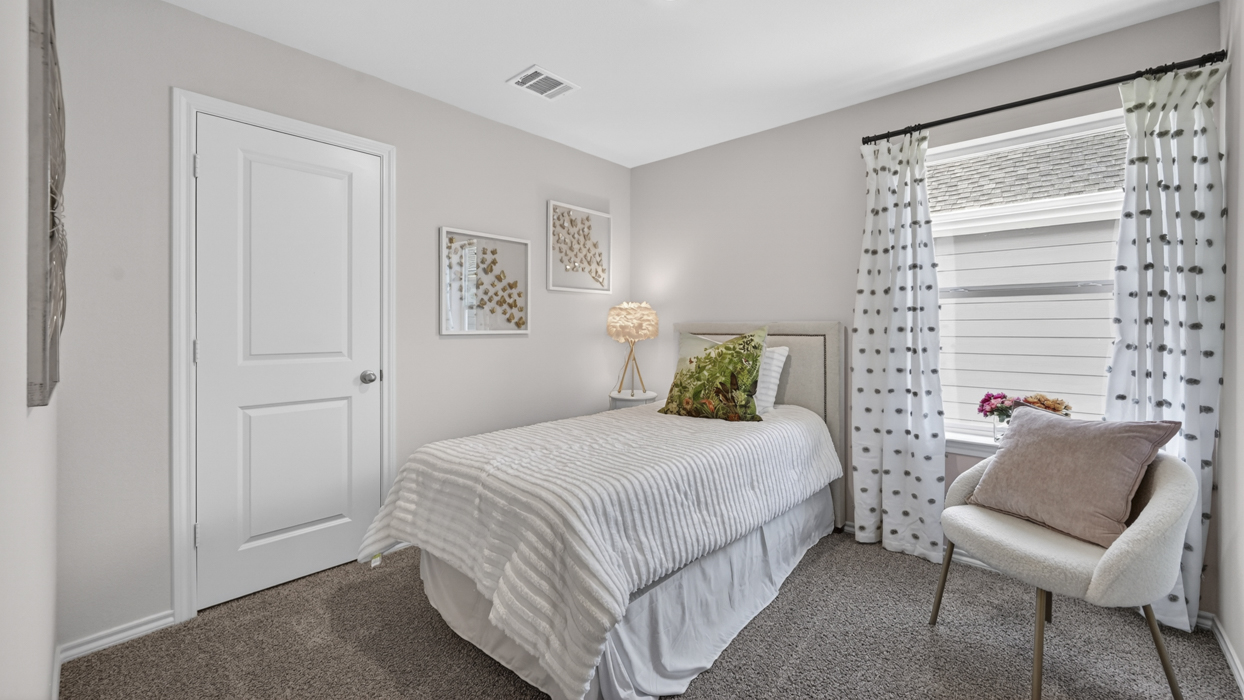 V19D Denise Floorplan Bedroom Gallery Image-Arbor Trails in Princeton, TX