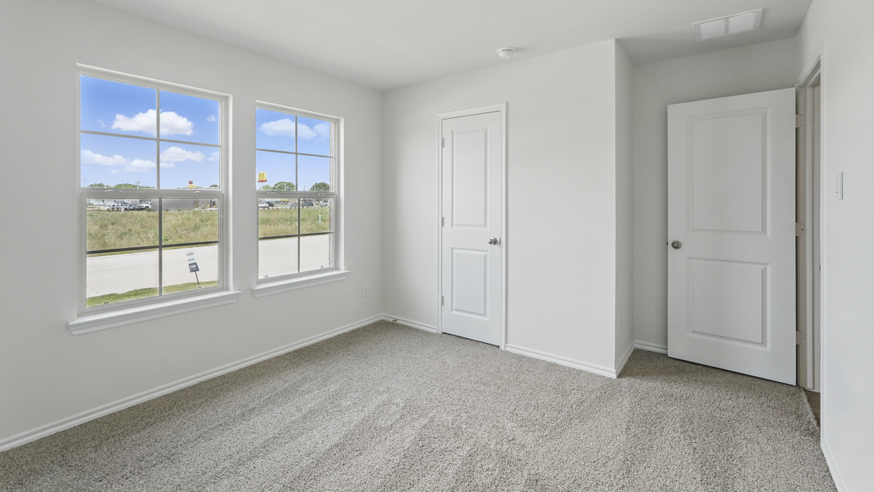 X40I Texas Cali bedroom gallery image - Frontier Pointe in Princeton TX