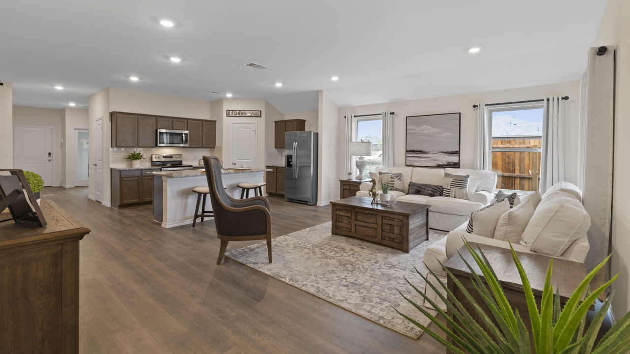 X40L Lakeway Floorplan Elevation B Living Gallery Image-Frontier Pointe in Collin County, TX