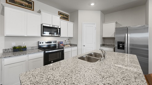 X40M Midland Floorplan Elevation B Kitchen Gallery Image-Frontier Pointe in Collin County, TX