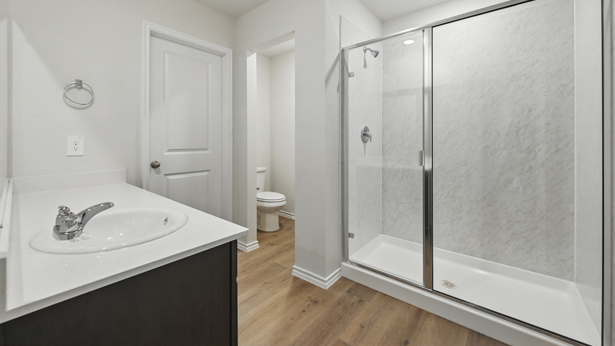 Zavalla Floorplan Elevation B Bathroom Gallery Image - Frontier Pointe in Princeton, TX
