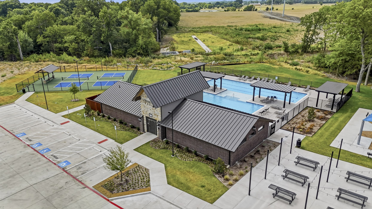 Creekside Ranch in Blue Ridge, Tx Amenities