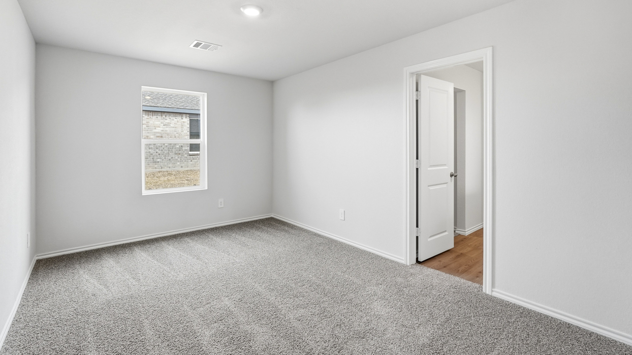 Atlanta Floorplan Bedroom Gallery Image-Creekside Ranch in Blue Ridge, TX