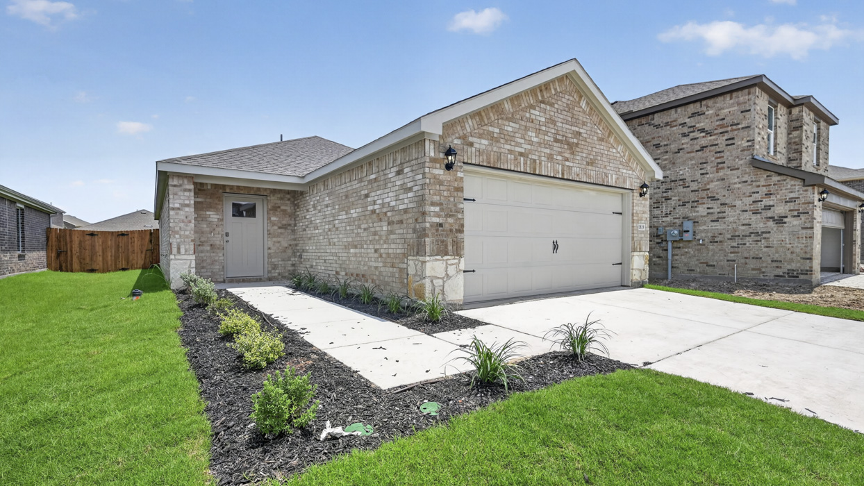 Barton Floorplan Elevation F Exterior Rendering - Creekside Ranch in Blue Ridge, TX