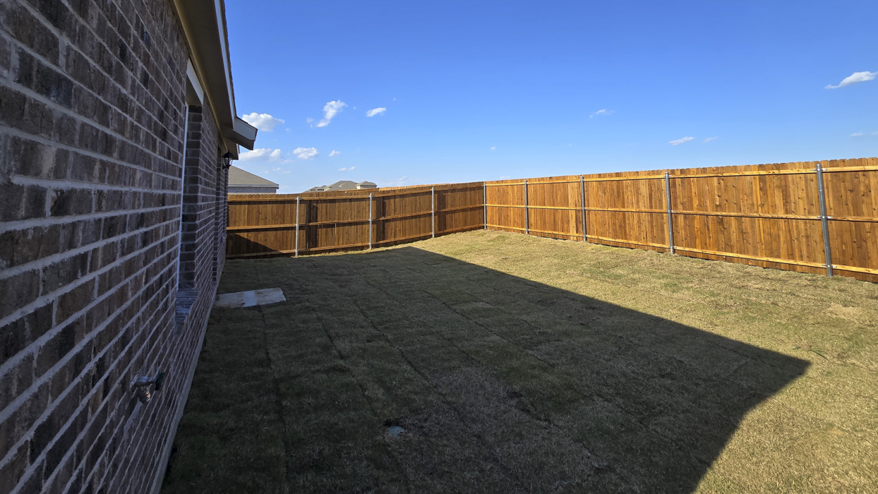 Barton Floorplan Backyard Gallery Image - Creekside Ranch in Blue Ridge, TX