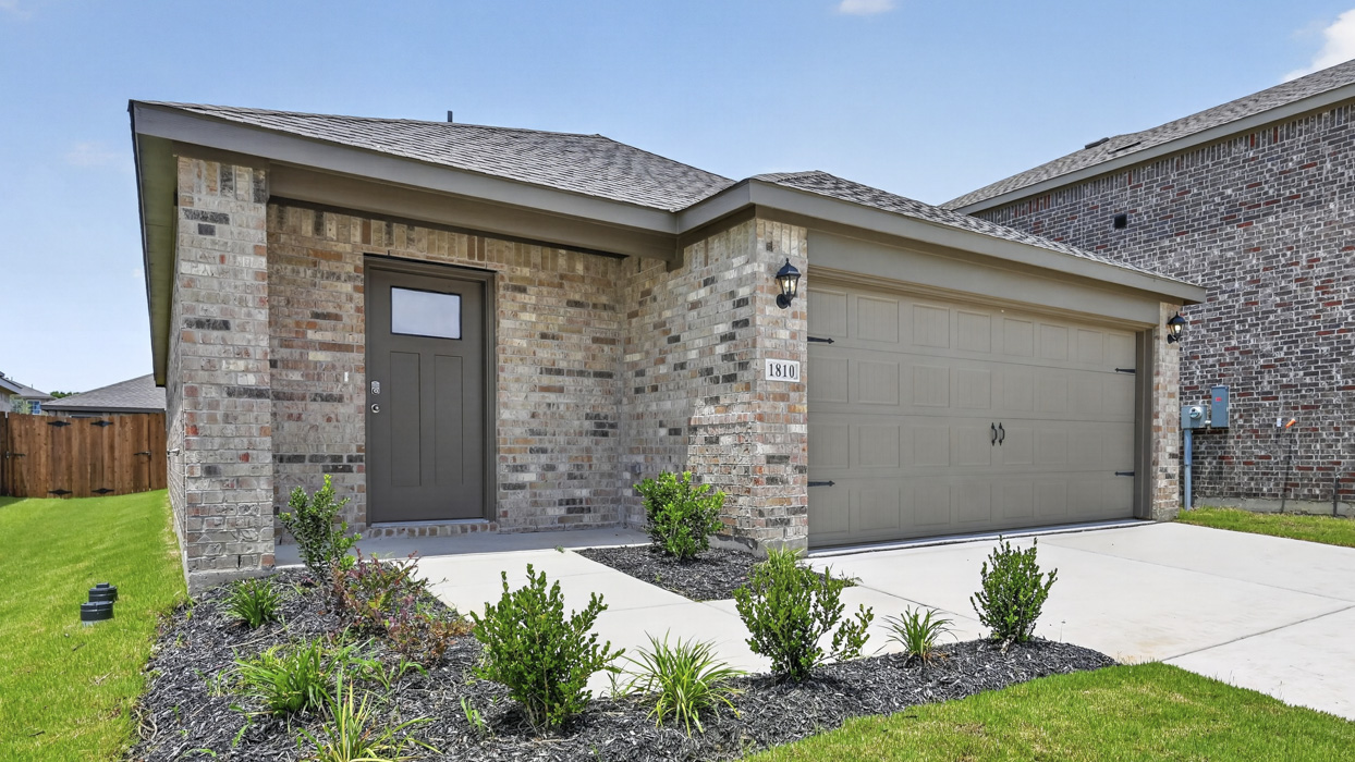Caprock Floorplan Exterior Gallery Image - Creekside Ranch in Blue Ridge, TX