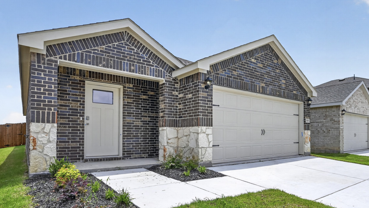1805 Potomac Ln (NFS) exterior