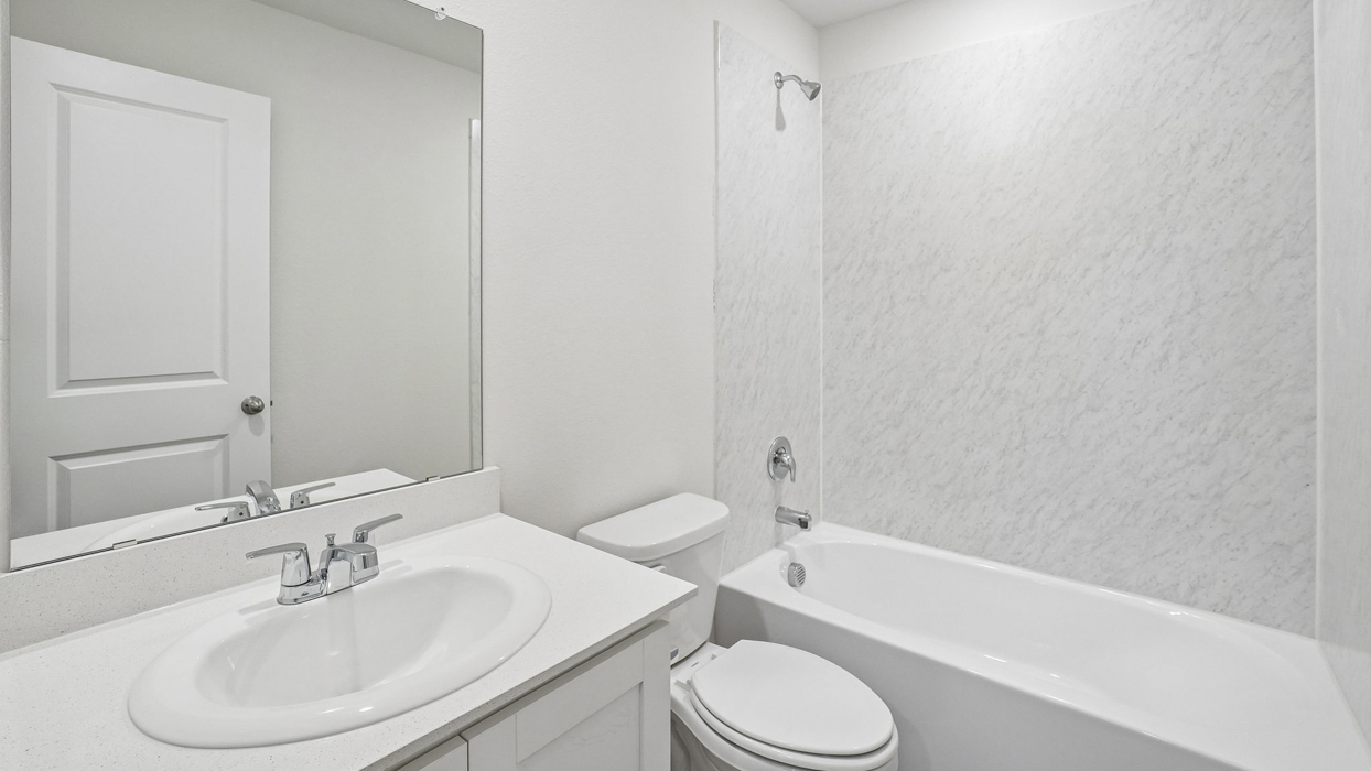 Estero Floorplan Elevation E Bathroom Gallery Image - Creekside Ranch in Blue Ridge, TX