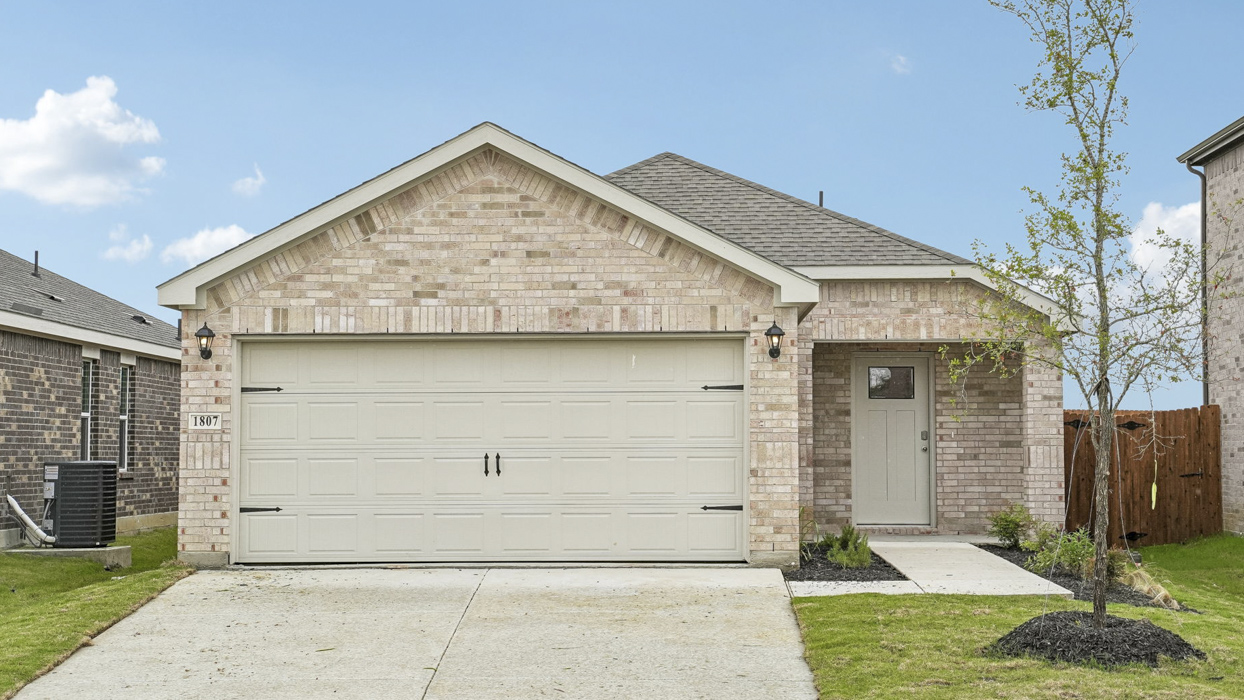 1813 Teton River Dr exterior