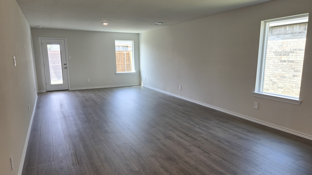 Estero Floorplan Living Gallery Image - Creekside Ranch in Blue Ridge, TX