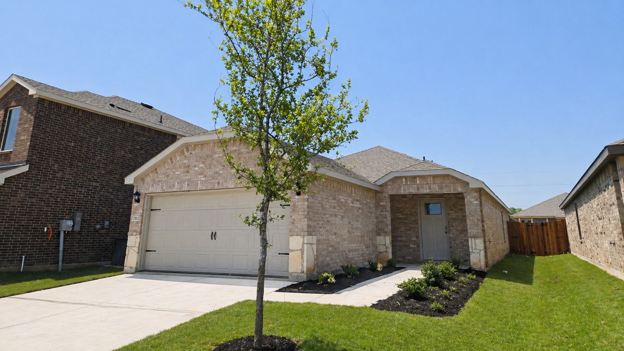 Estero Floorplan Elevation Exterior Gallery Image - Creekside Ranch in Blue Ridge, TX