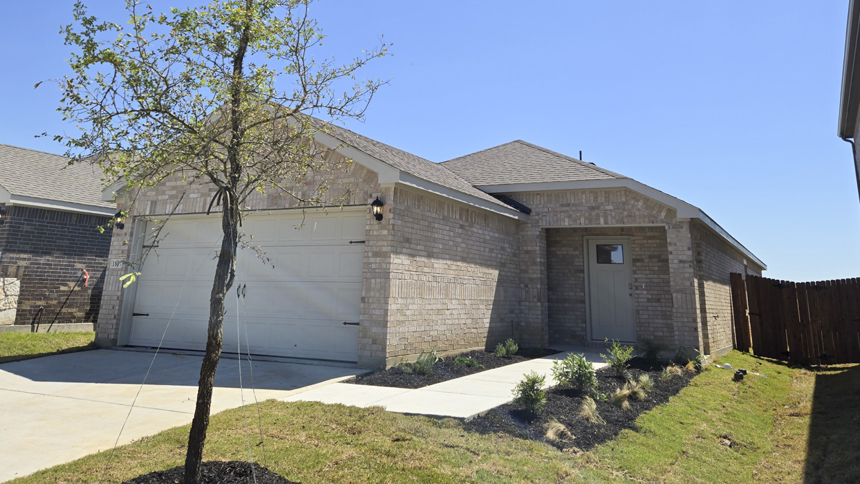 Estero Floorplan Elevation E Exterior Gallery Image - Creekside Ranch in Blue Ridge, TX