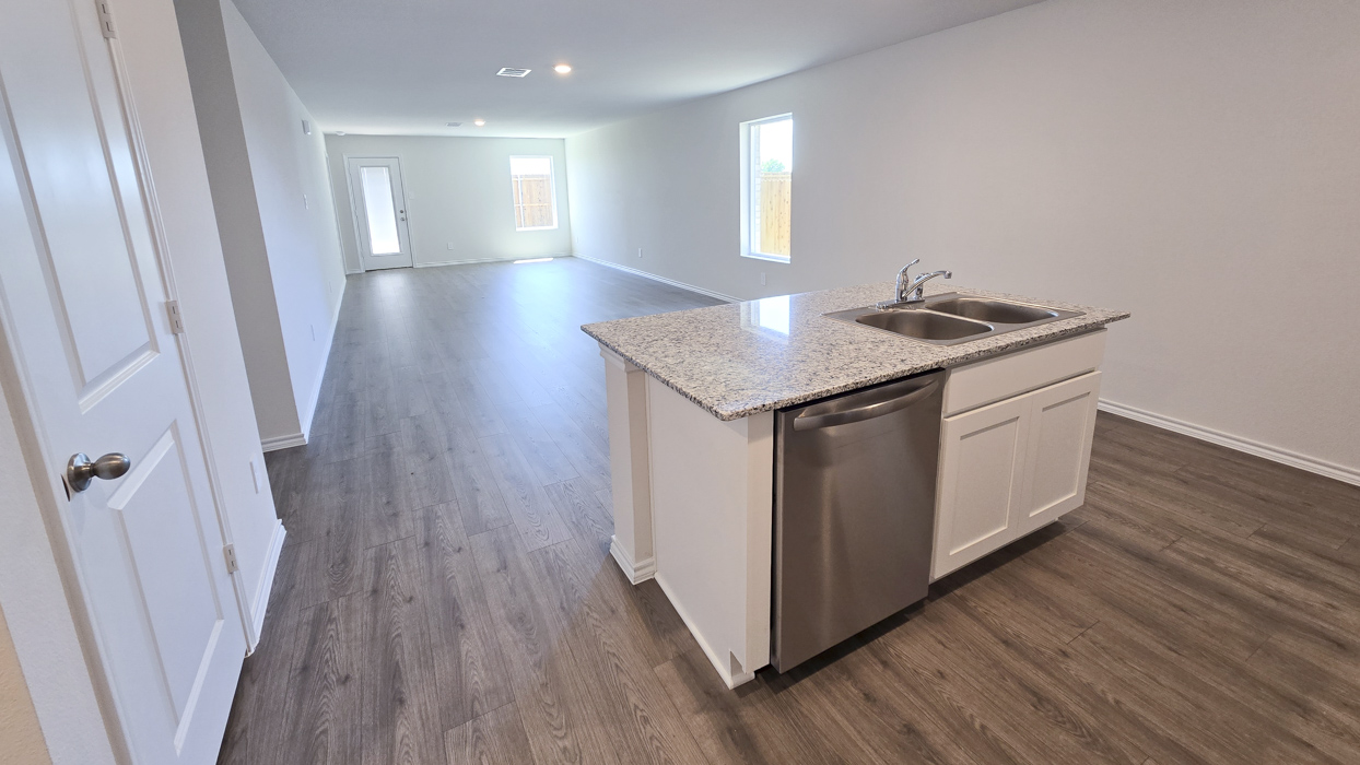 Estero Floorplan Kitchen Gallery Image - Creekside Ranch in Blue Ridge, TX