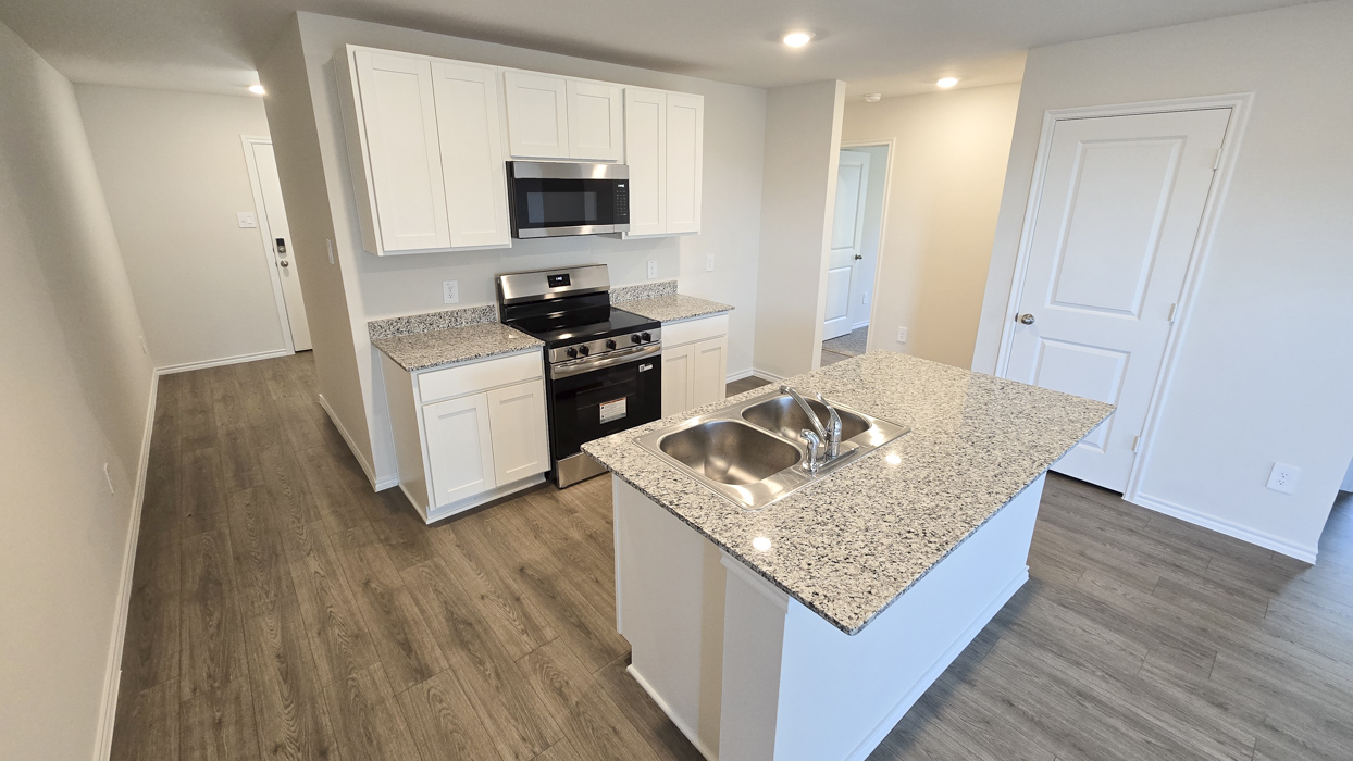 Estero Floorplan Kitchen Gallery Image - Creekside Ranch in Blue Ridge, TX