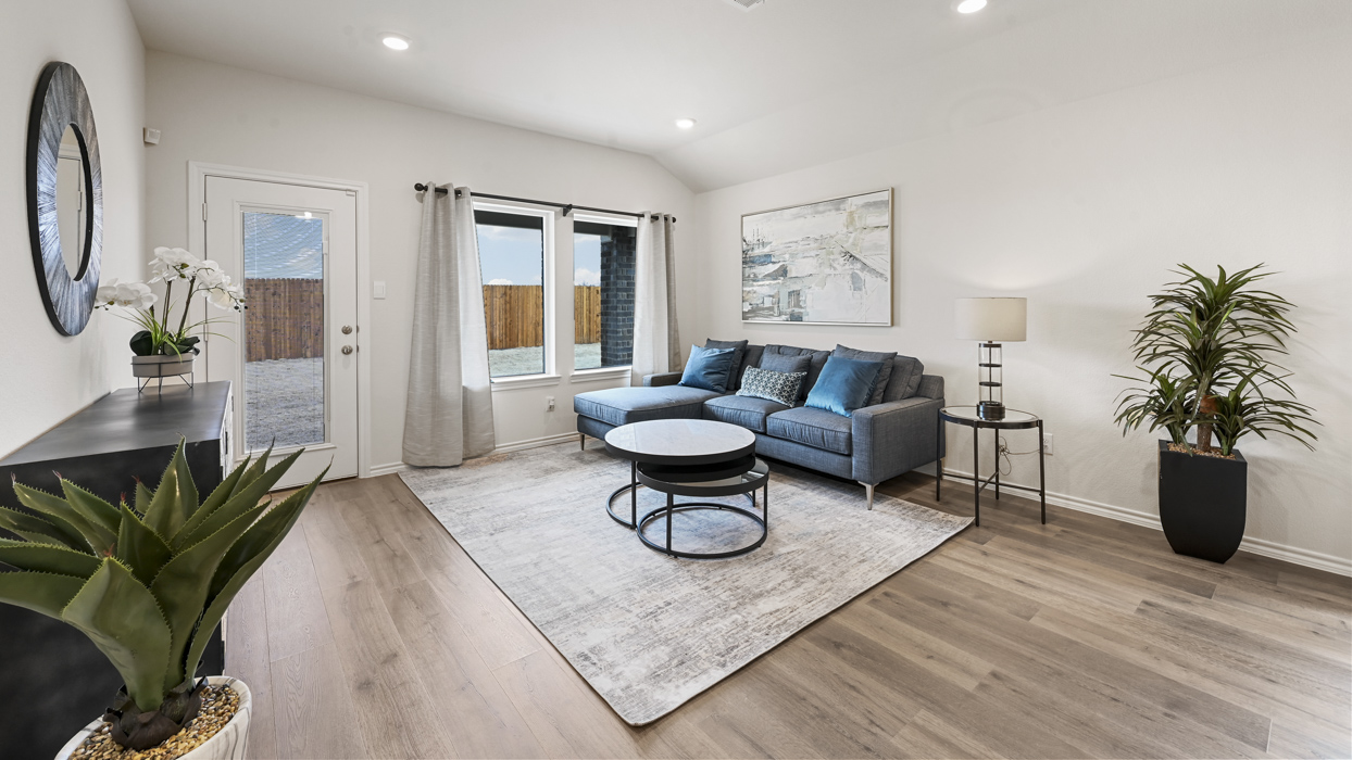 Caroline Floorplan Elevation F Living Gallery Image - Creekside Ranch in Blue Ridge, TX